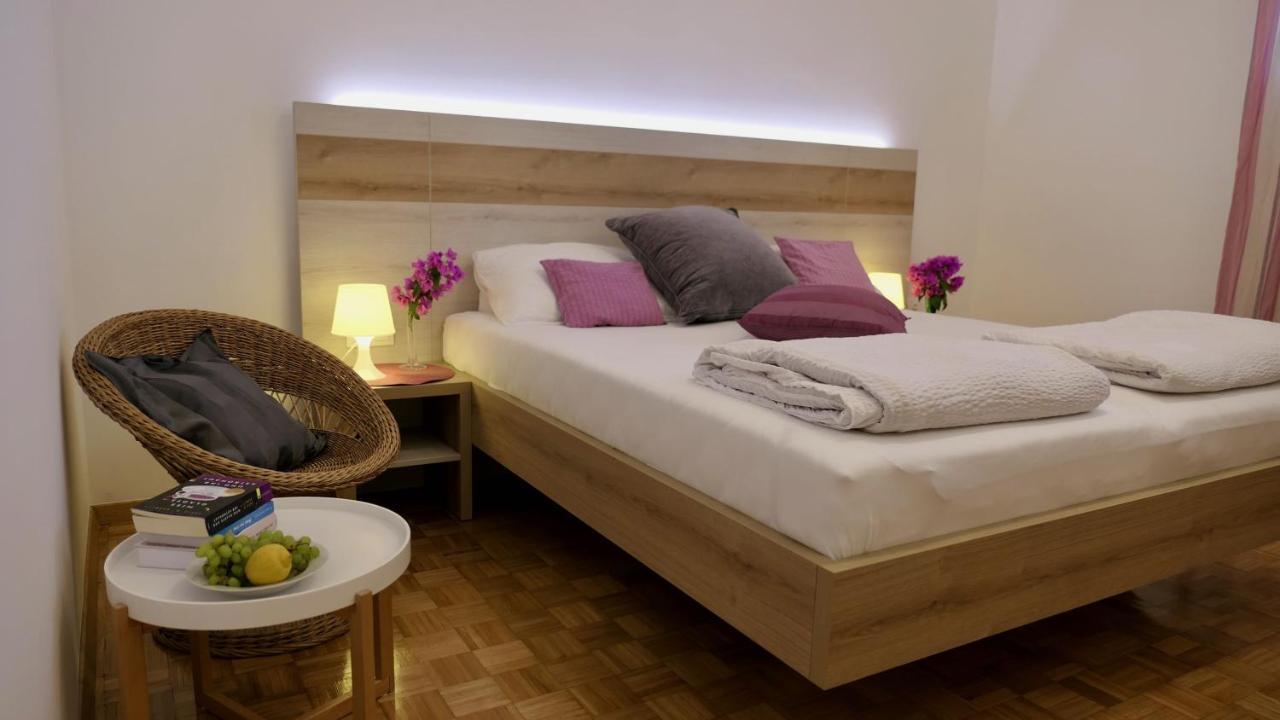 Apartments Villa Agatha Sveti Filip i Jakov Extérieur photo