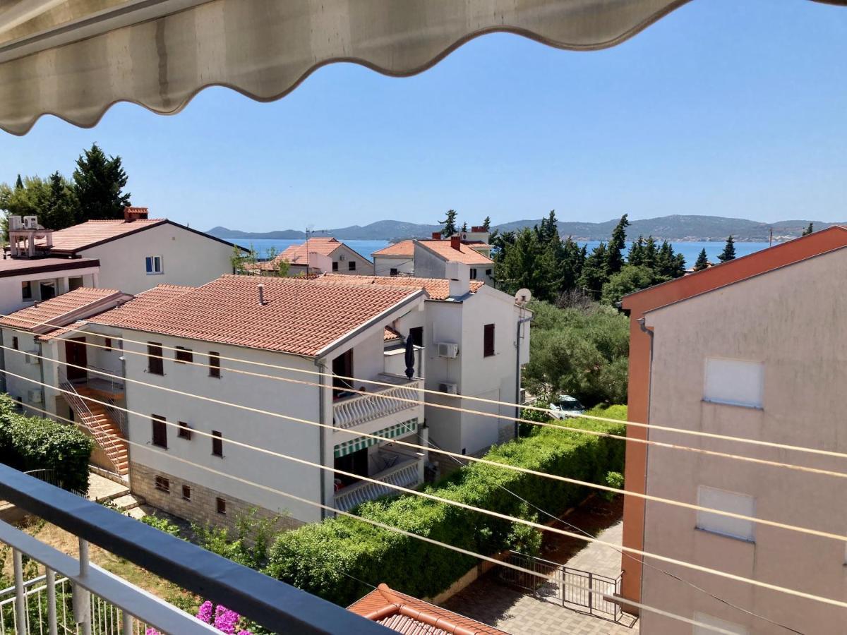 Apartments Villa Agatha Sveti Filip i Jakov Extérieur photo