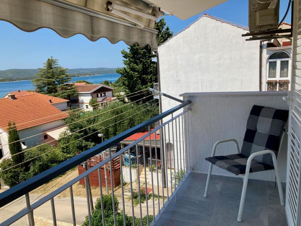 Apartments Villa Agatha Sveti Filip i Jakov Extérieur photo