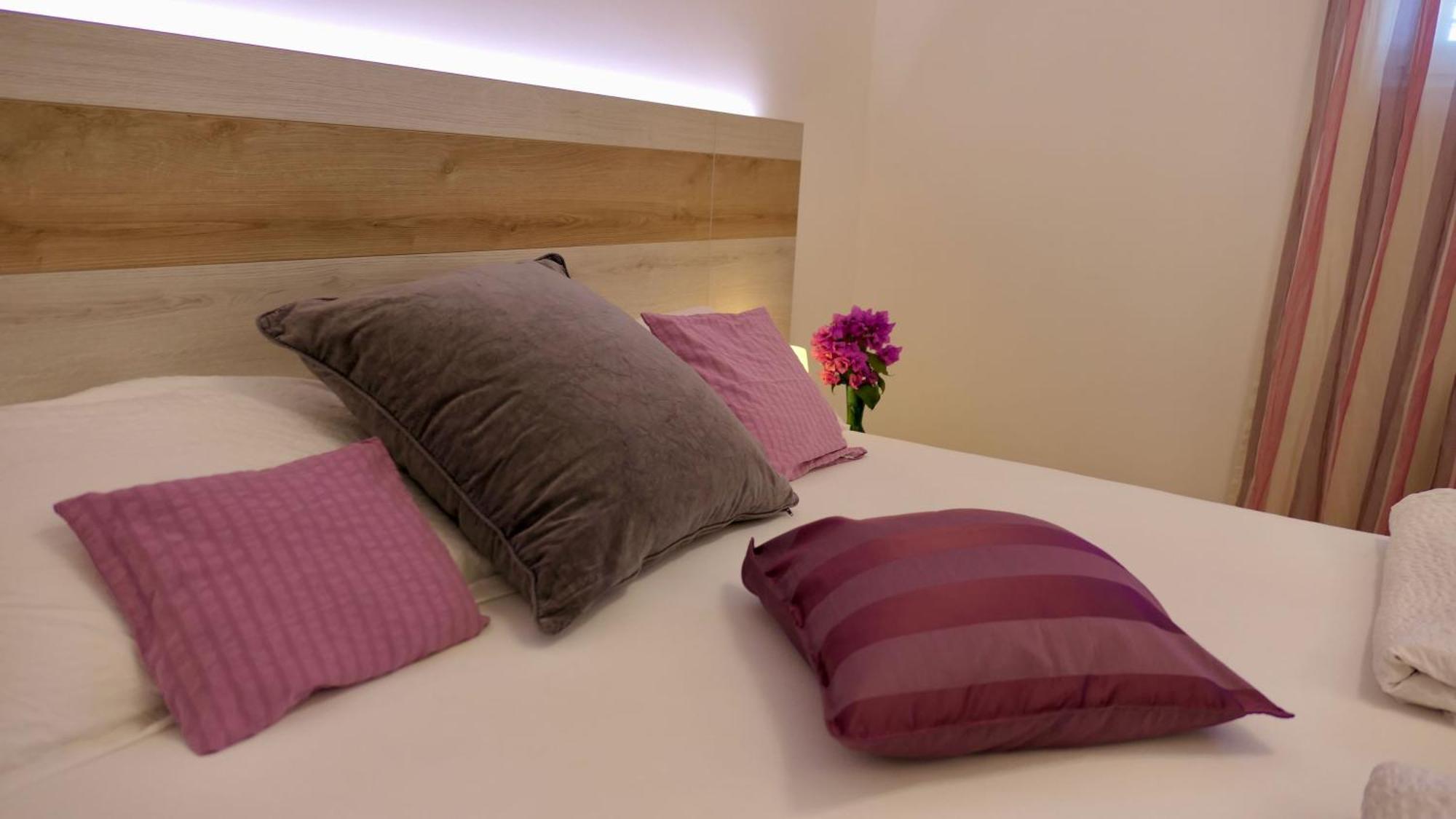 Apartments Villa Agatha Sveti Filip i Jakov Chambre photo